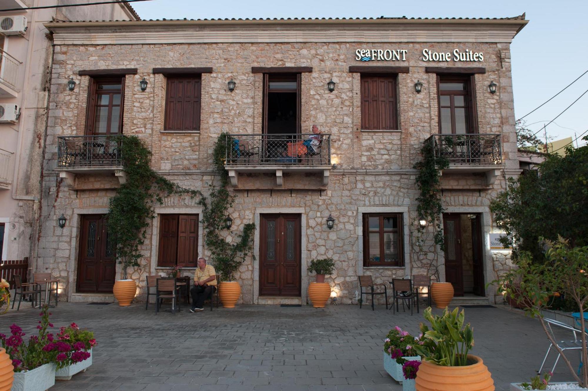 Seafront Stone Suites Воница Экстерьер фото