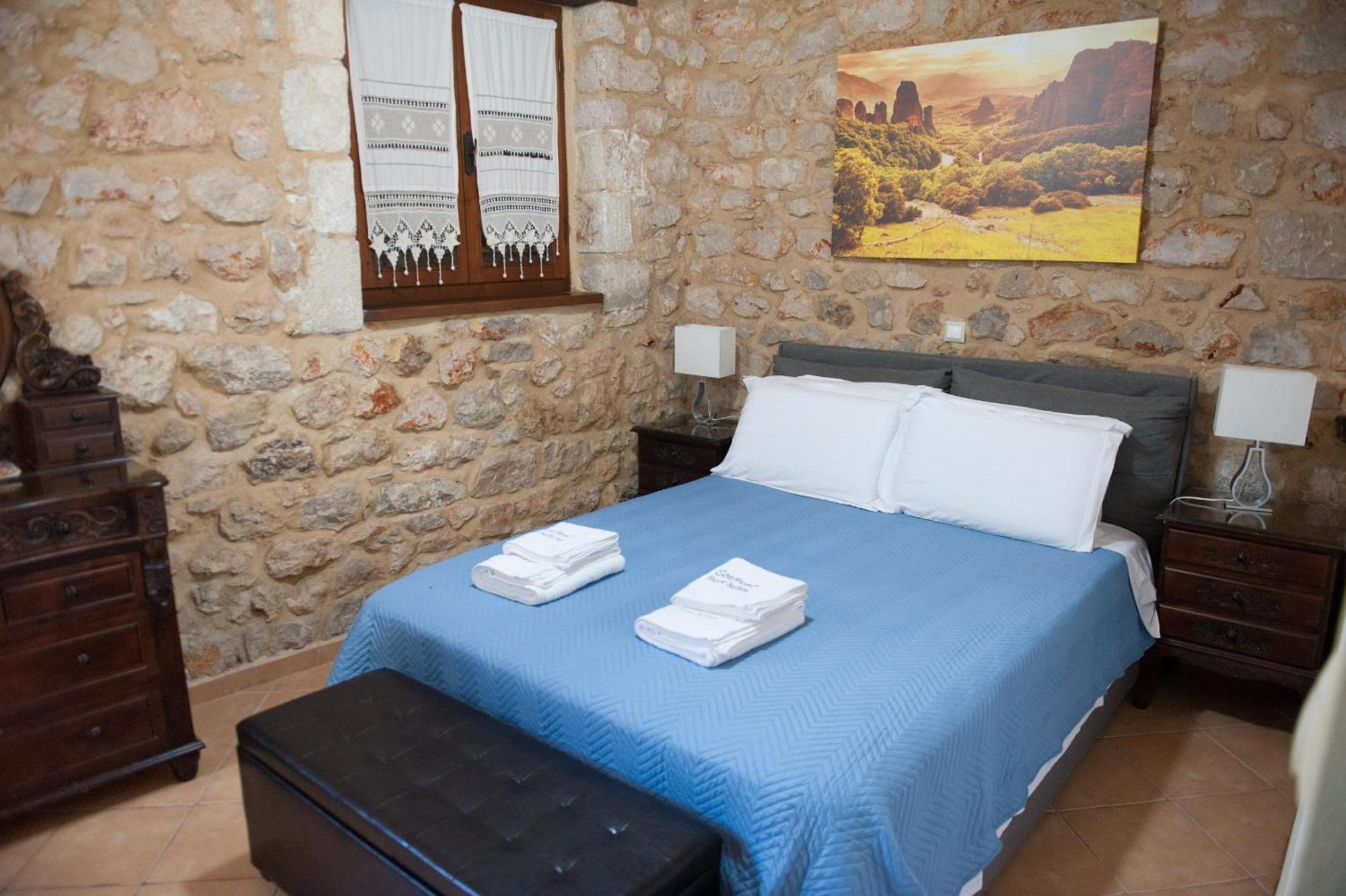 Seafront Stone Suites Воница Экстерьер фото