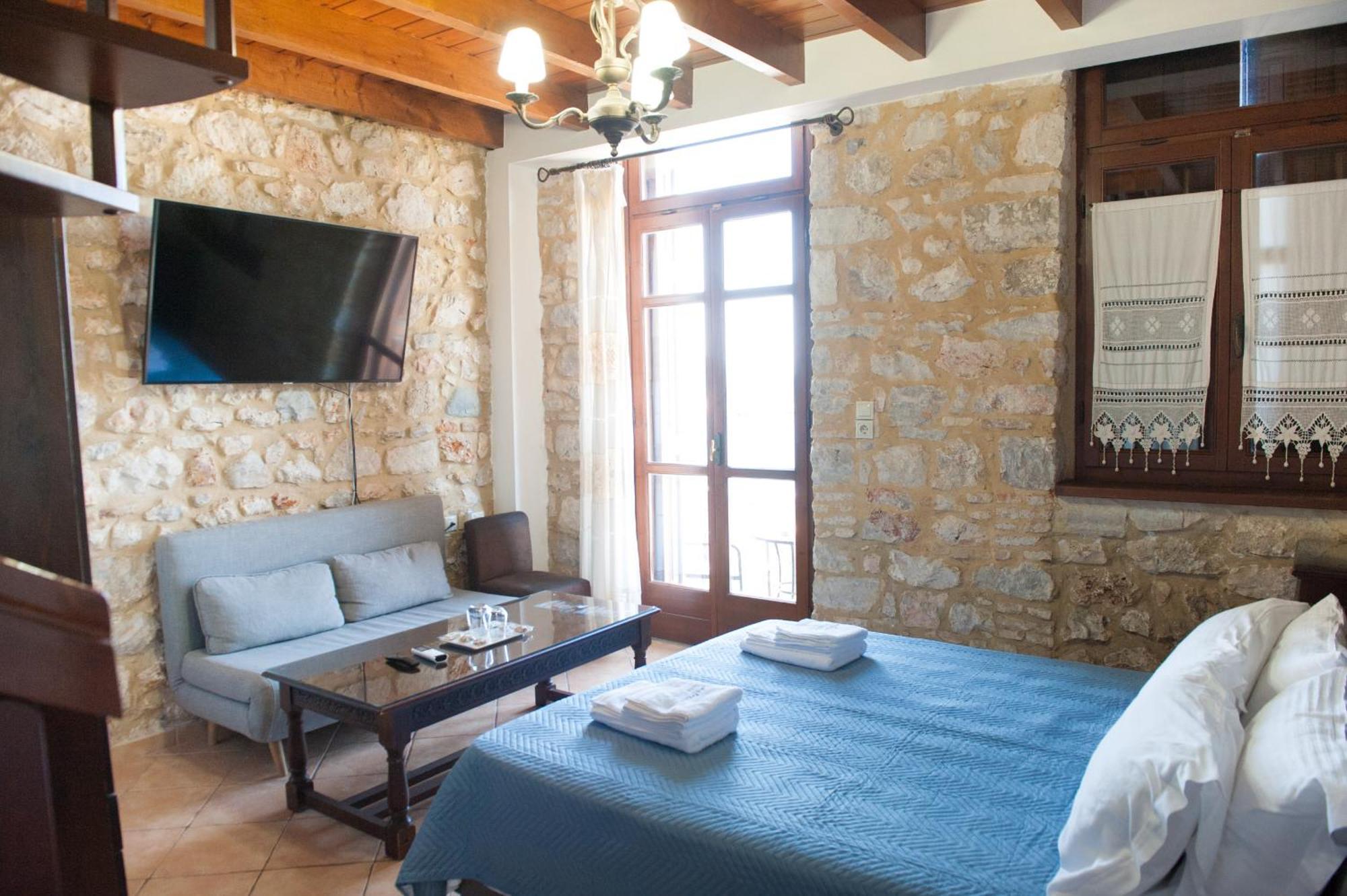 Seafront Stone Suites Воница Экстерьер фото
